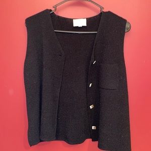 Knitted vest